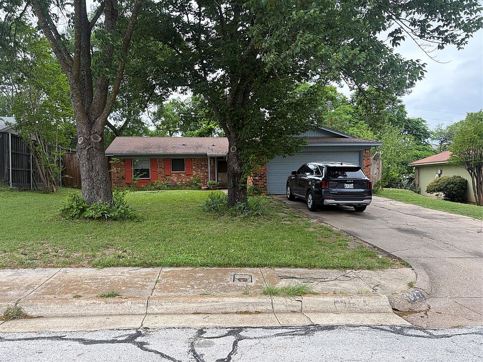 1st image of 1827 Whitecliff Dr