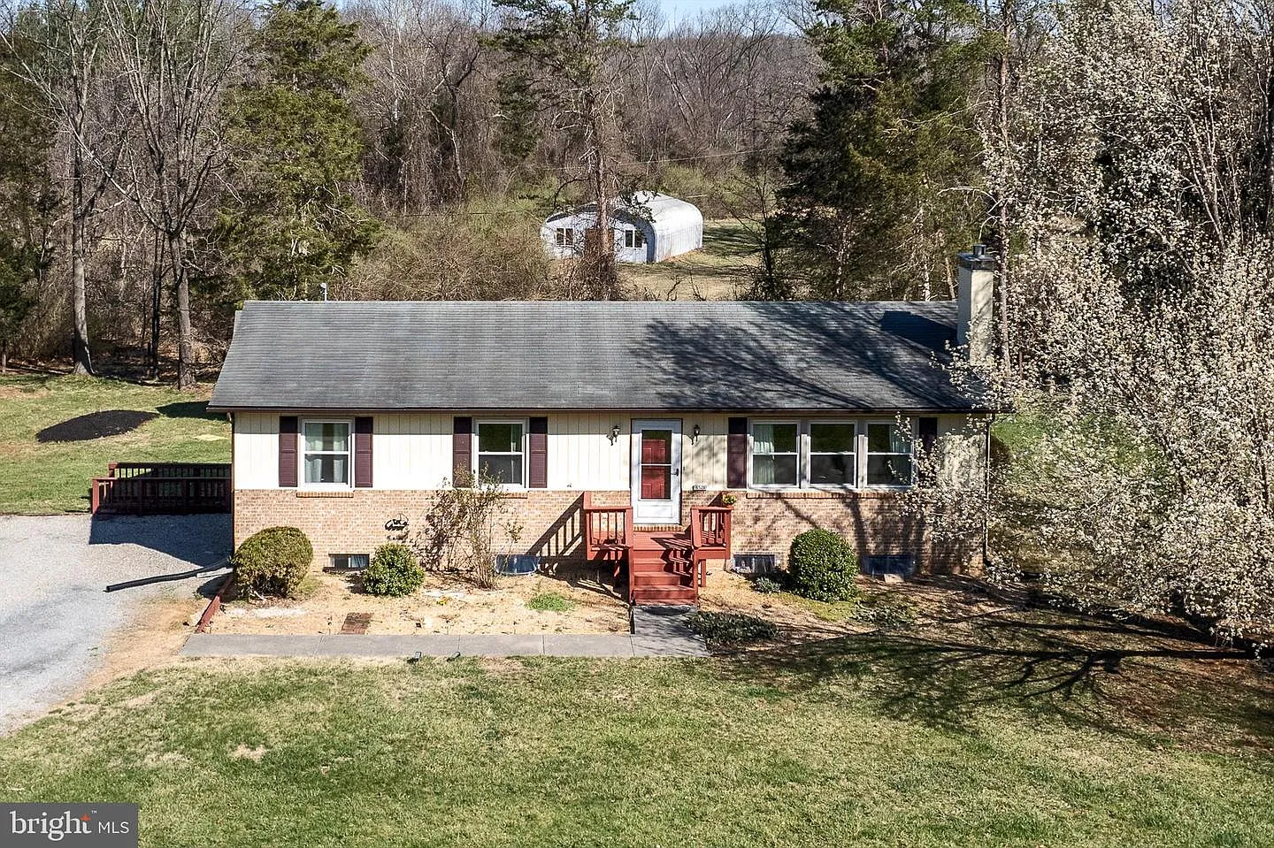6521 Howellsville Rd photo 1