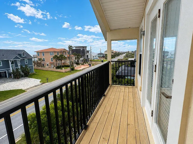 692 Sand Isles Cir — Photo 28