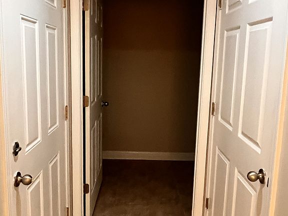 4th image of 200-500 Holly Pines Dr #230