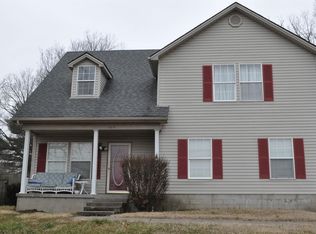 409 S Gratz St, Midway, KY 40347