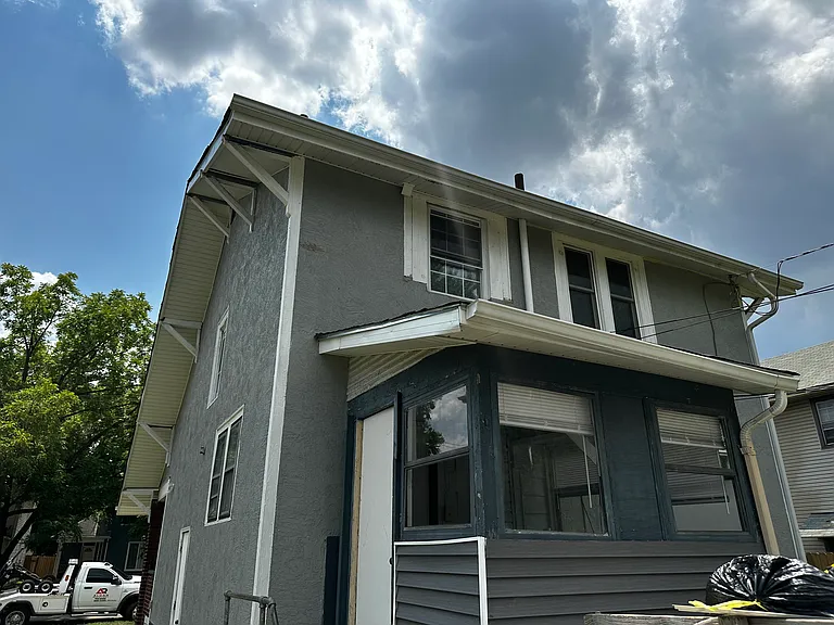 1696 Manchester Ave — Photo 5
