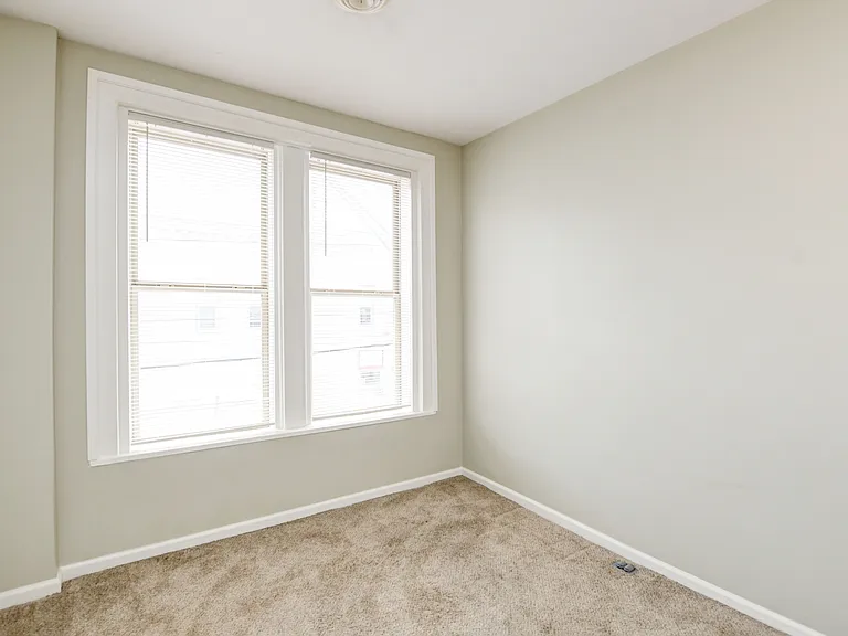 1445 E Main St #A — Photo 21