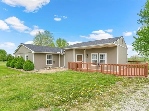 15 SW 575th Rd, Warrensburg, MO 64093