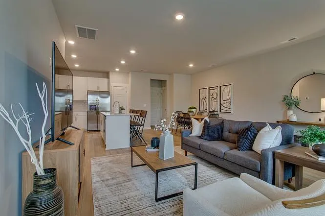 4508 Ropha Ct — Photo 14