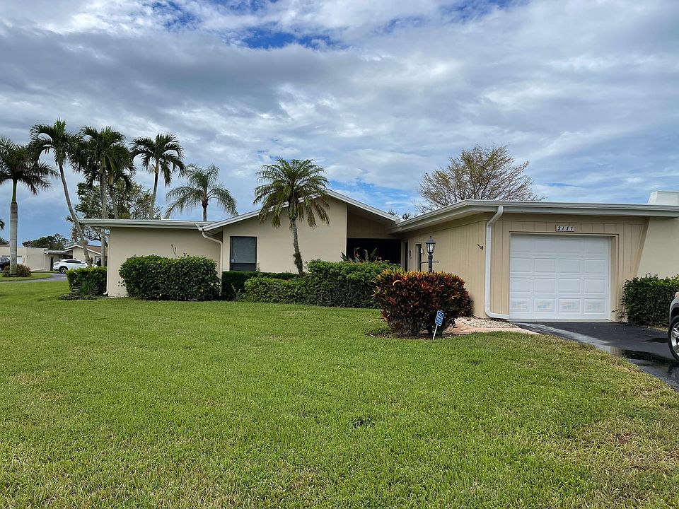 1st image of 3187 Boca Ciega Dr #8