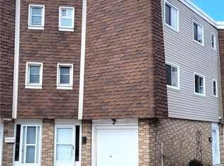 60 Elmsdale Dr #66, Kitchener, ON N2E 2G4