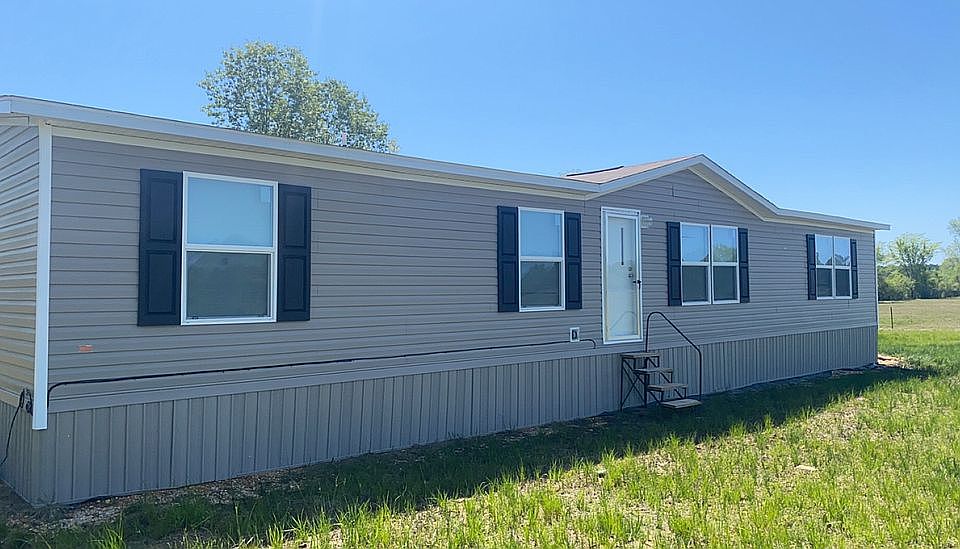 1st image of 334 Ashley Road 143