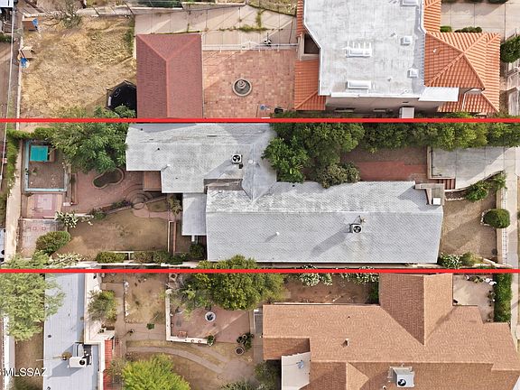 5th image of 620 N Sierra Ave
