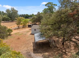 25021 Laurie Ln, Los Molinos, CA 96055
