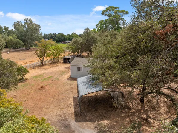 25021 Laurie Ln, Los Molinos, CA 96055