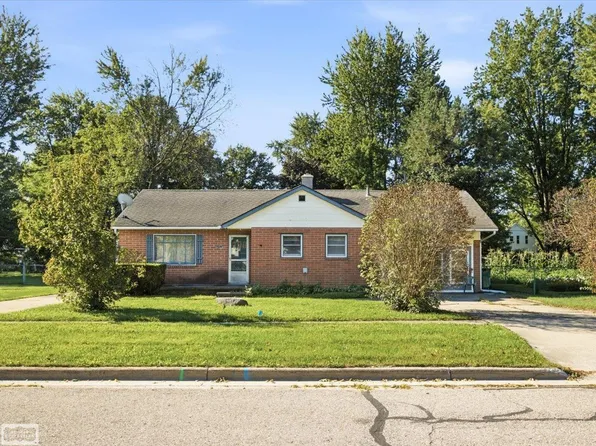 36066 Bartell St, Richmond, MI 48062