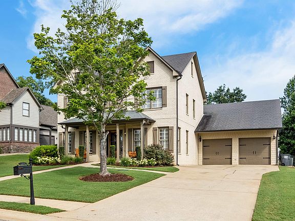 3rd image of 500 Lakeridge Dr