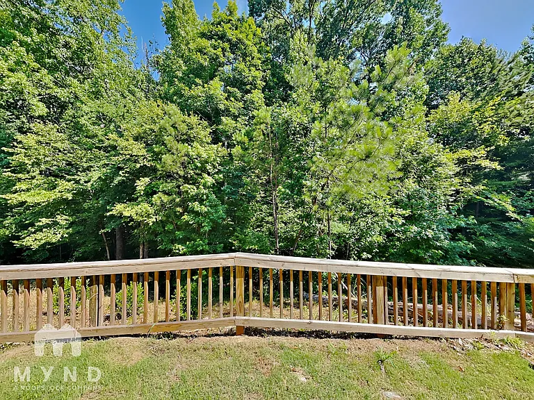 10170 Benton Woods Dr — Photo 22