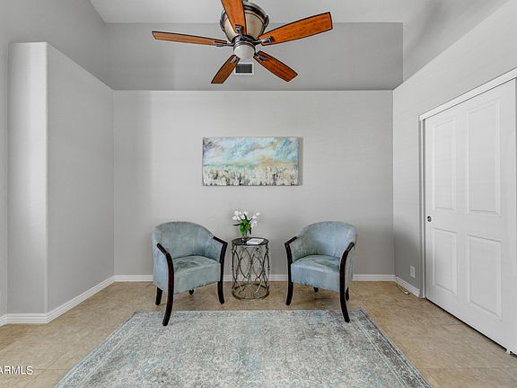 4th image of 20407 N 39TH Drive