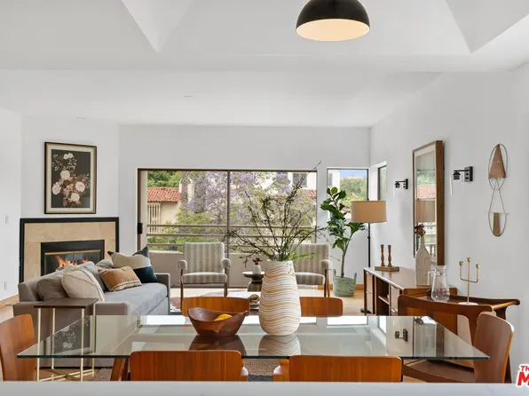 10475 Ashton Ave APT 203, Los Angeles, CA 90024