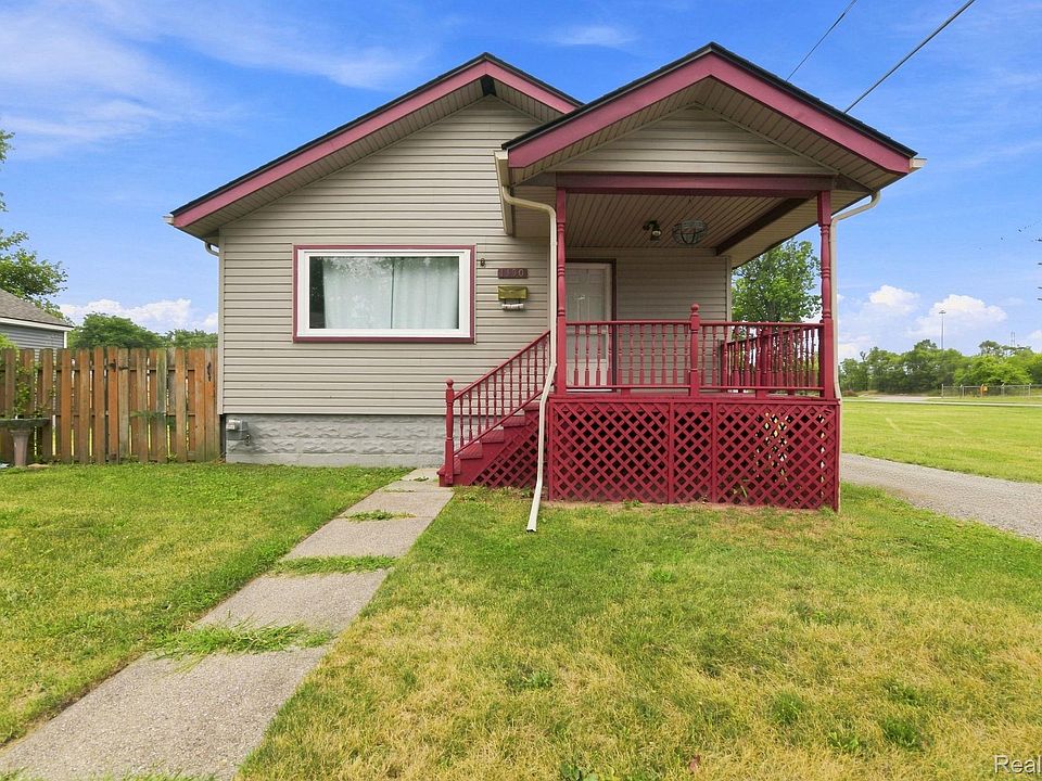 1350 Spencer St, photo 2