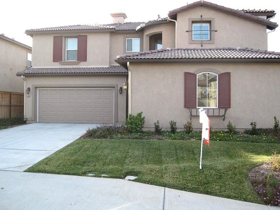 1st image of 1121 Parkview Dr