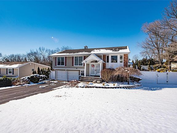 5th image of 22 Hill Ln