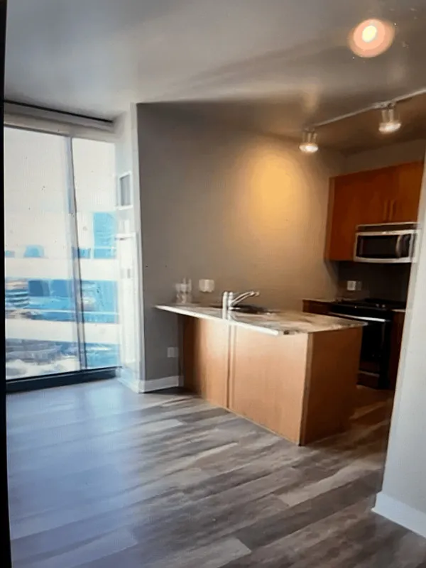 1 bed, 1.0 bath, 627 sqft, $2,680 — Photo 2