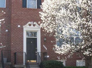 6211 Roudsby Ln, Alexandria, VA 22315