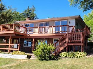 N2148 Blackhawk Dr, Lodi, WI 53555