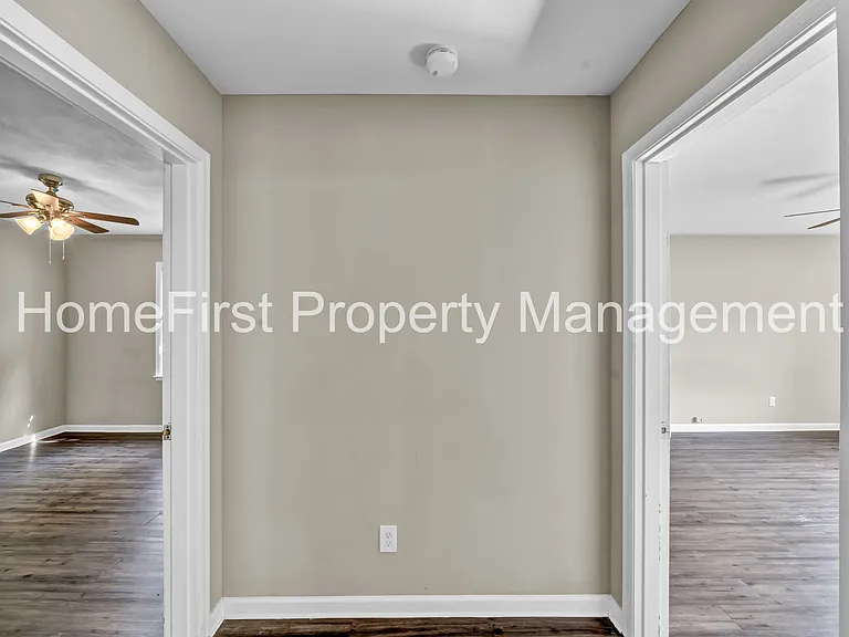 105 Meadowlark Dr #B — Photo 24