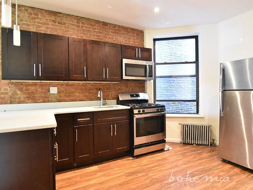 1st image of 410 Lenox Ave APT 4N