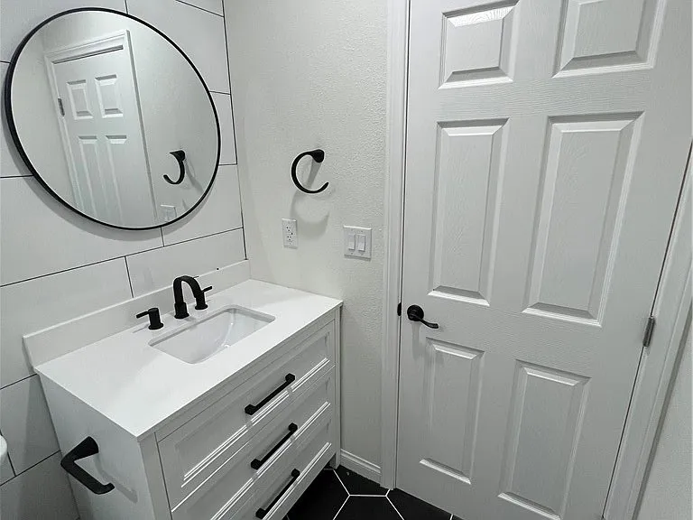 9441 Beverly St — Photo 72
