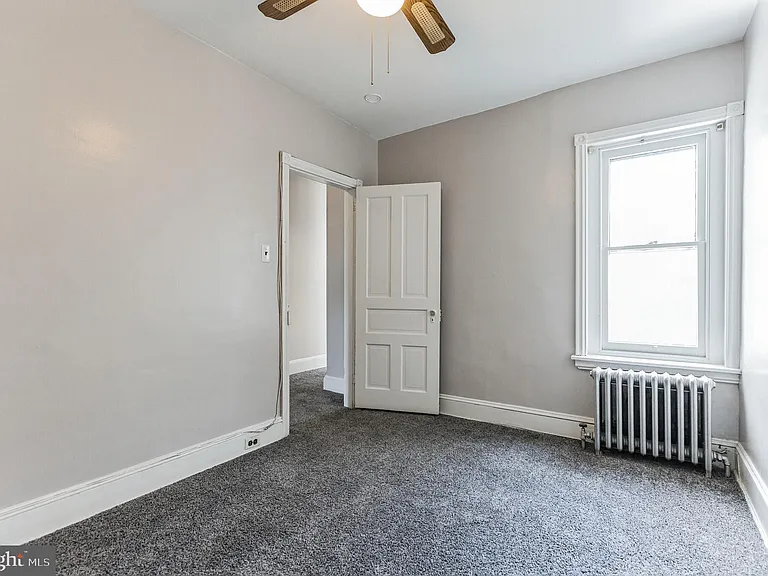 427 Ripka St — Photo 23