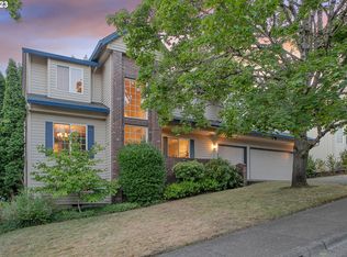 15743 SW Barrington Ter, Portland, OR 97224