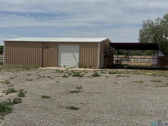 3rd image of 2504 Quarter Horse Dr
