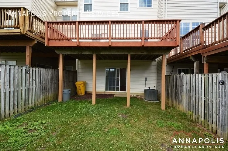 1016 Meandering Way — Photo 26