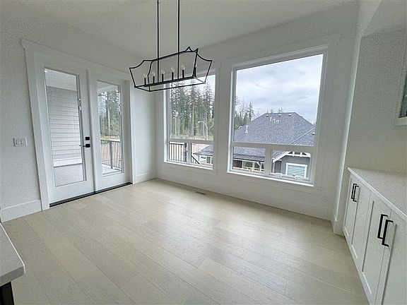 4th image of 20892 35a Ave