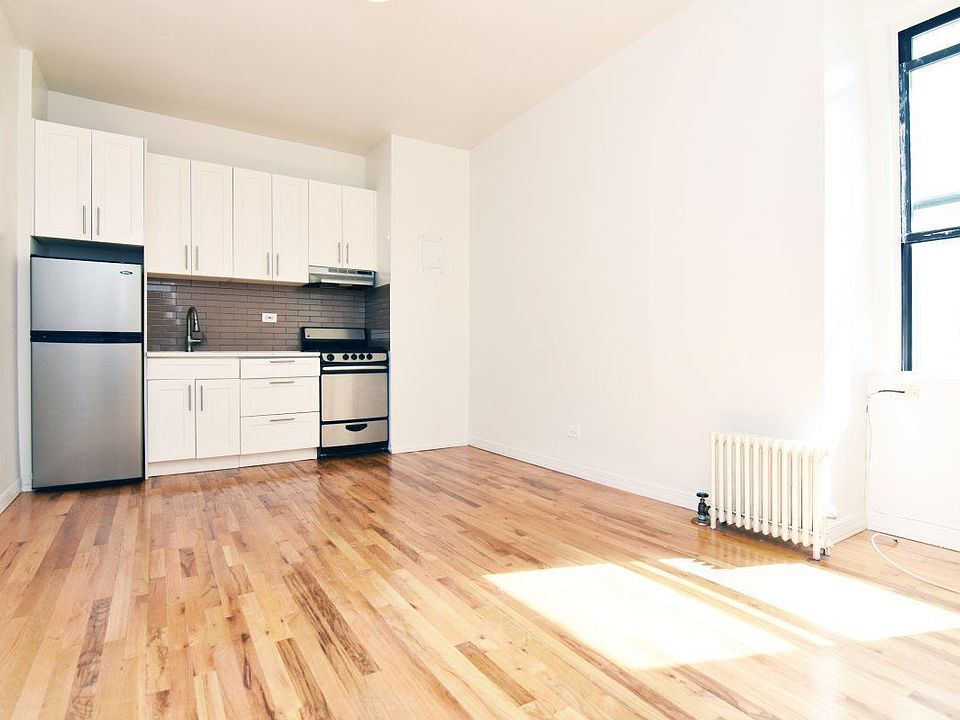 1st image of 580 Saint Nicholas Ave APT 6F