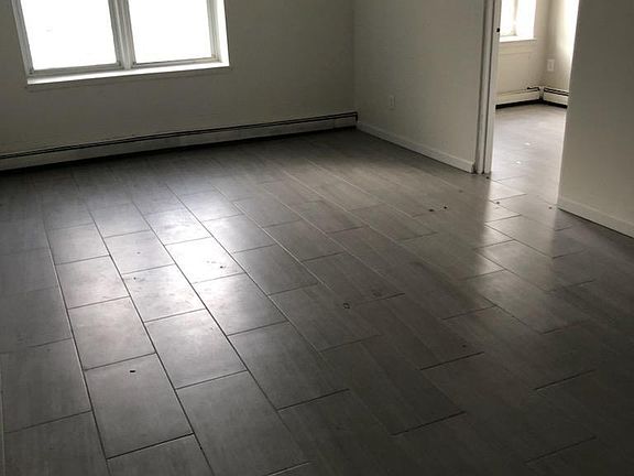 2nd image of 3825 Parsons Blvd APT 1C