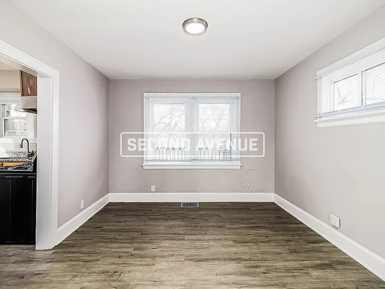 3157 Sunshine Ave — Photo 5