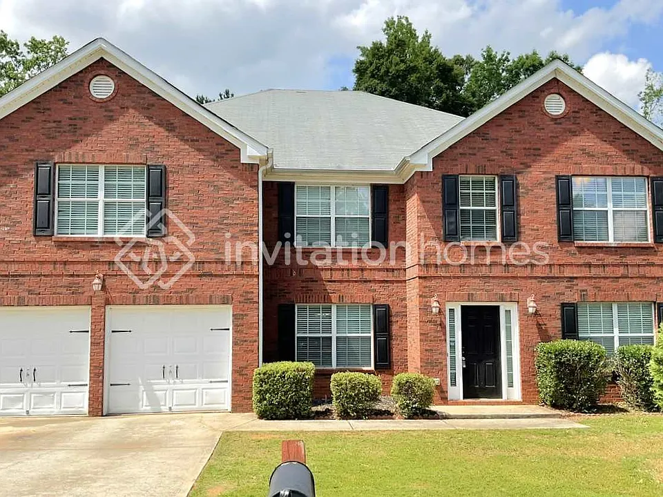 3684 Lear Ct