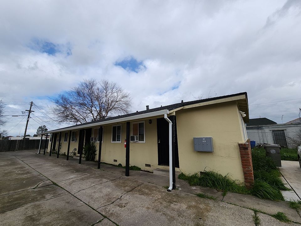 2nd image of 5626 53rd St APT 4