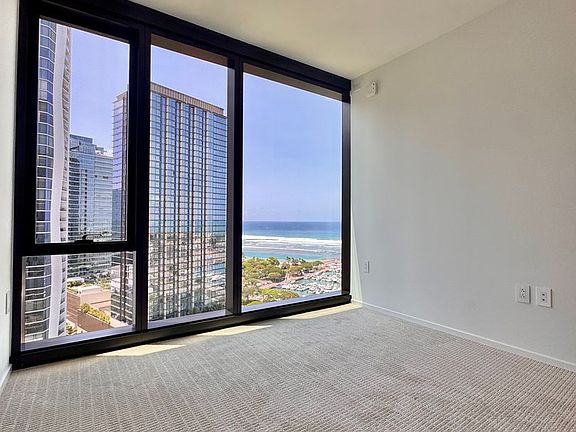 4th image of 333 Ward Ave #2202