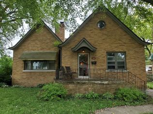 260 S Center Ave, Bradley, IL 60915