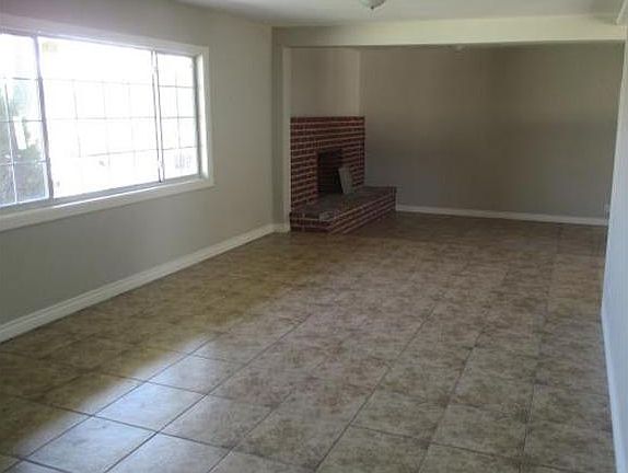 3rd image of 9024 Sewell Ave