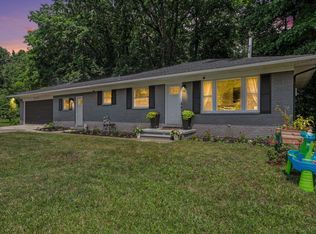 2371 Arlington Rd, Columbus, MI 48063