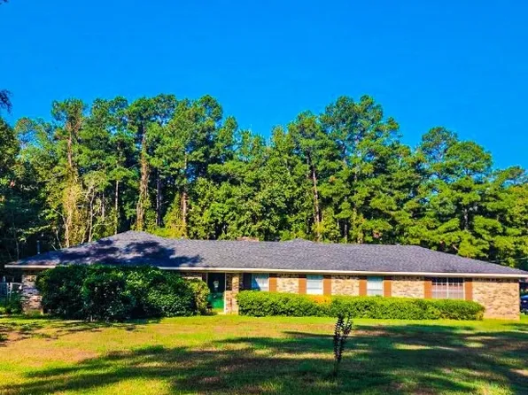 175 Ada St, Coushatta, LA 71019