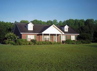 827 Claude Bun Rd, Jesup, GA 31545