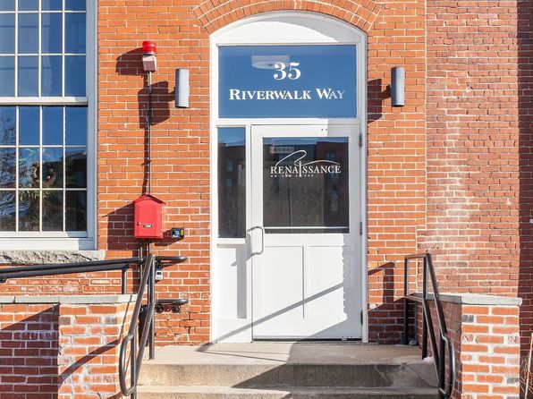 35 Riverwalk Way UNIT 312