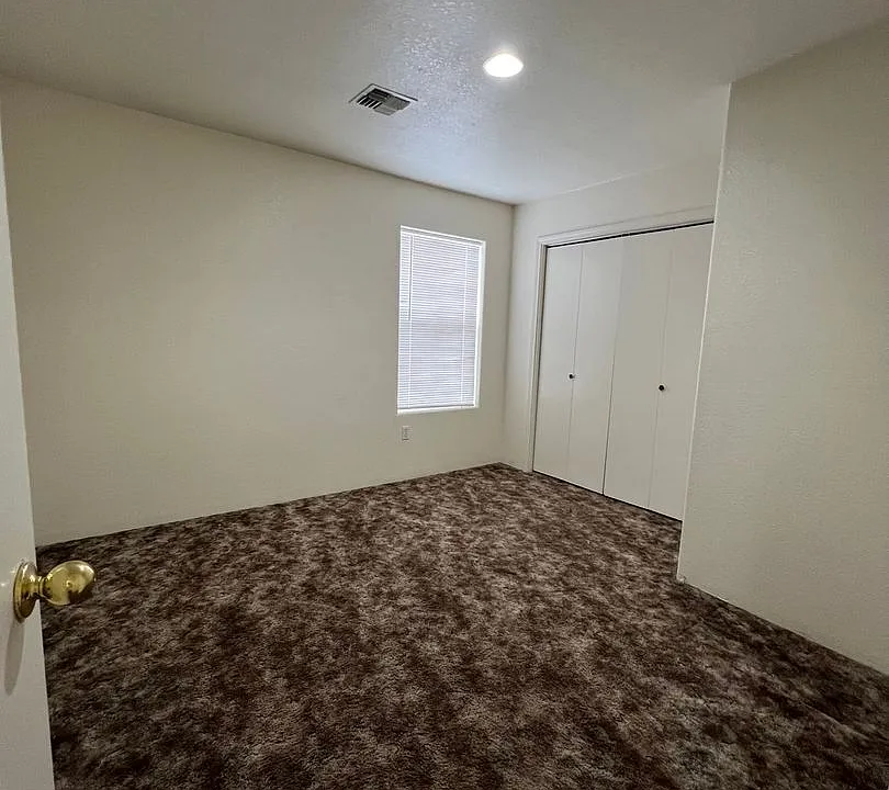 326 Old Fort Rd