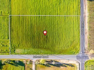 23906 N Bruella Rd, Acampo, CA 95220