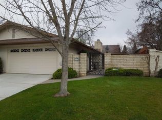 1726 W Calimyrna Ave APT A, Fresno, CA 93711