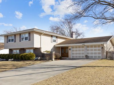 1165 Mayfield Ln, Hoffman Estates, IL, 60169